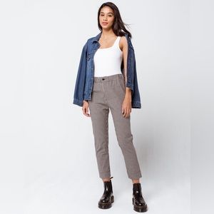 Tilly’s Ivy & Mains Gingham women’s pants